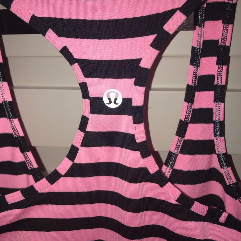 Lululemon Cool Racerback Sea Stripe Pink Shell 2 - Picture 8 of 8